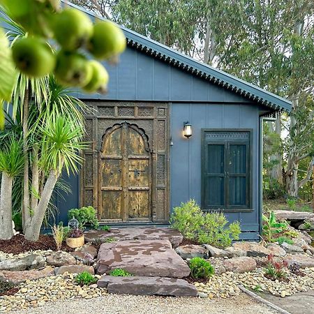 The Temple - Country Farm Retreat Villa Launching Place Exteriör bild